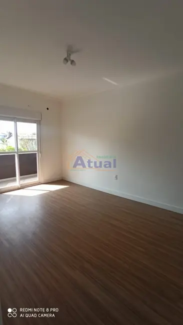 Foto 5 de Apartamento com 3 quartos para alugar em COHAB, Santo Angelo - RS