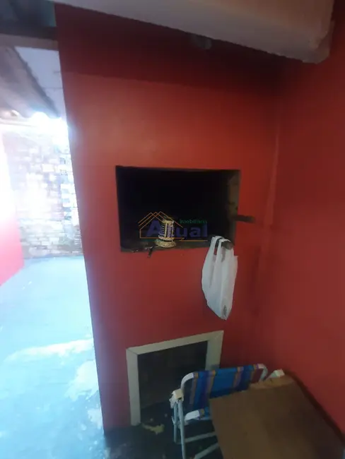 Foto 9 de Casa com 2 quartos para alugar em Centro, Santo Angelo - RS