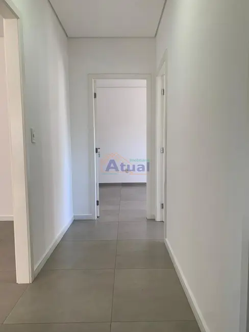 Foto 9 de Apartamento com 4 quartos para alugar em Centro, Santo Angelo - RS