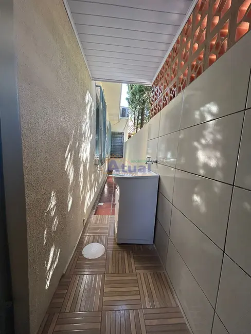 Foto 3 de Casa com 2 quartos para alugar em Centro, Santo Angelo - RS