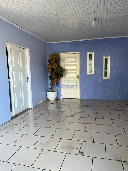 Foto 1 de Casa com 2 quartos para alugar em Meller Norte, Santo Angelo - RS