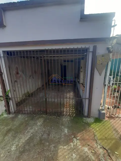 Foto 2 de Casa com 2 quartos à venda, 233m2 em Pippi, Santo Angelo - RS