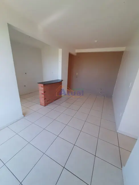 Foto 4 de Apartamento com 2 quartos para alugar em Casaroto, Santo Angelo - RS