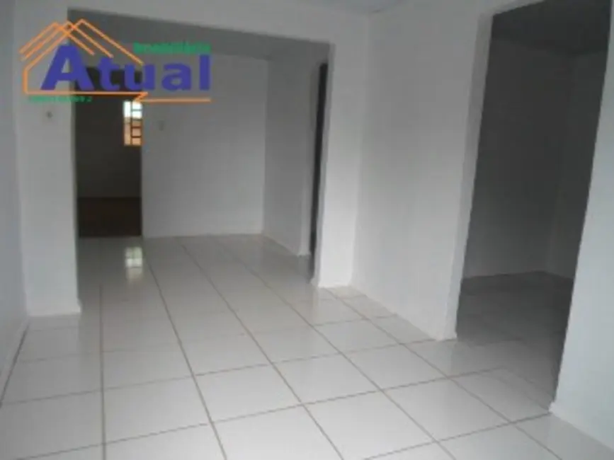 Foto 1 de Casa com 2 quartos para alugar em Santo Angelo - RS
