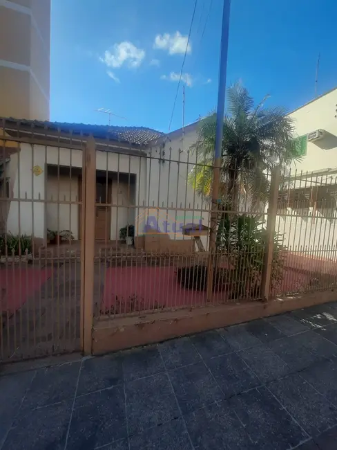 Foto 1 de Casa com 4 quartos à venda, 189m2 em Centro, Santo Angelo - RS