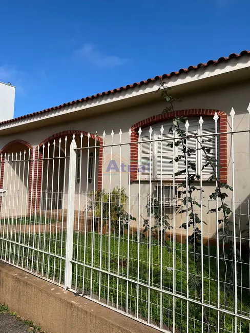 Foto 1 de Casa com 3 quartos à venda em Centro, Santo Angelo - RS