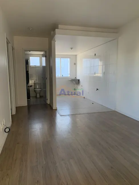 Foto 3 de Apartamento com 2 quartos para alugar em Kurtz, Santo Angelo - RS