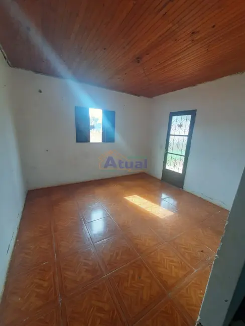 Foto 2 de Casa com 2 quartos para alugar em Centro, Santo Angelo - RS