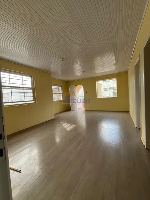 Foto 2 de Casa com 3 quartos à venda e para alugar em Centro, Santo Angelo - RS