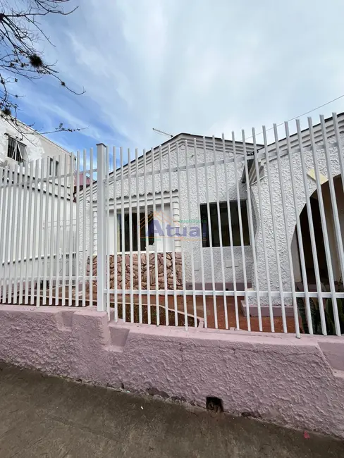 Foto 1 de Casa com 3 quartos à venda e para alugar em Centro, Santo Angelo - RS