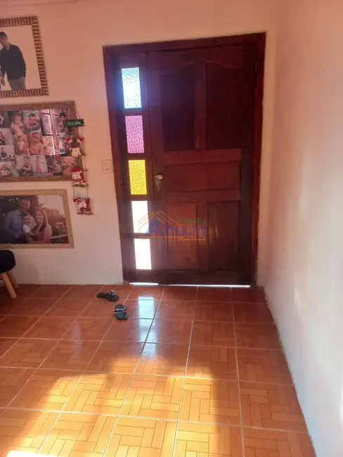 Foto 9 de Casa com 2 quartos para alugar em Missões, Santo Angelo - RS