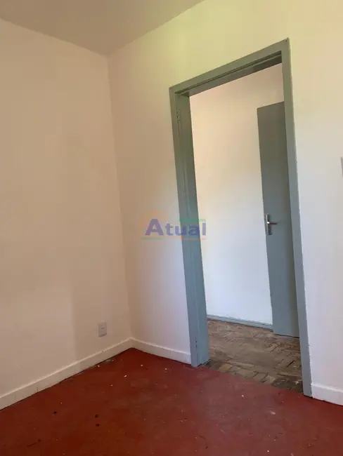 Foto 3 de Apartamento com 2 quartos para alugar em Castelarim, Santo Angelo - RS