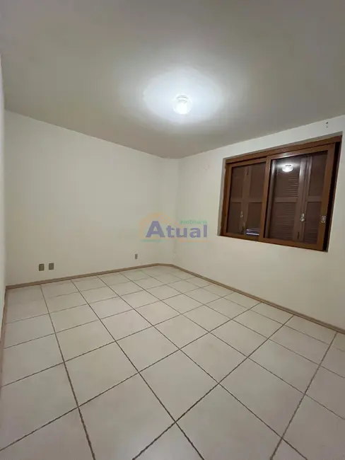 Foto 2 de Apartamento com 2 quartos para alugar em Centro, Santo Angelo - RS