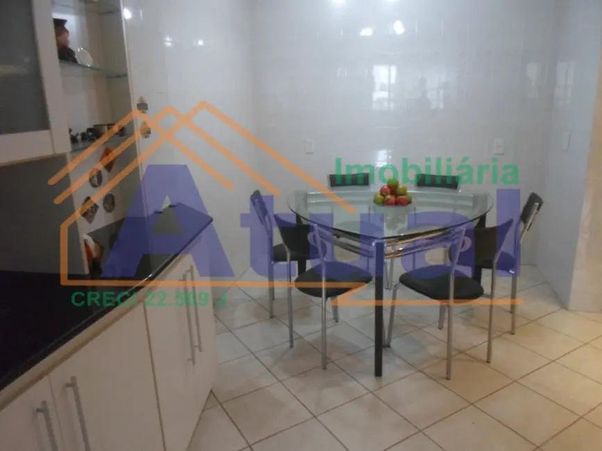 Foto 6 de Apartamento com 2 quartos para alugar em Centro, Santo Angelo - RS