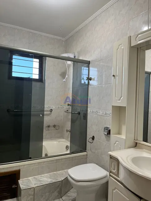 Casa com 3 quartos à venda, 161m2 em Centro, Santo Angelo - RS - imagem 7 Foto 7 de Casa com 3 quartos à venda, 161m2 em Centro, Santo Angelo - RS