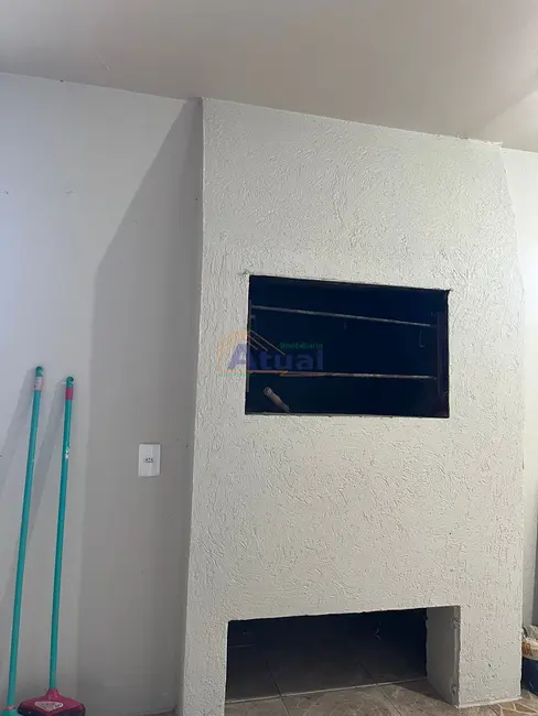 Casa com 3 quartos à venda, 161m2 em Centro, Santo Angelo - RS - imagem 9 Foto 9 de Casa com 3 quartos à venda, 161m2 em Centro, Santo Angelo - RS