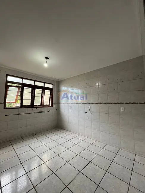Casa com 3 quartos à venda, 161m2 em Centro, Santo Angelo - RS - imagem 8 Foto 8 de Casa com 3 quartos à venda, 161m2 em Centro, Santo Angelo - RS
