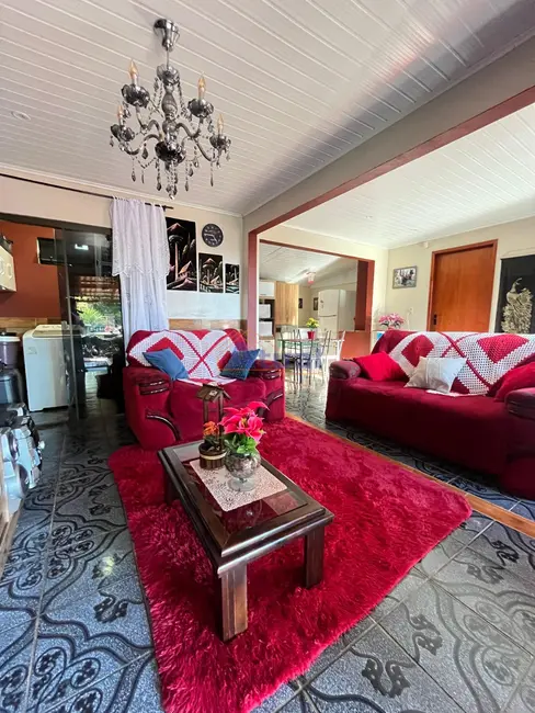 Casa com 4 quartos à venda, 45m2 em Neri dos Santos Cavalheiro, Santo Angelo - RS - imagem 7 Foto 7 de Casa com 4 quartos à venda, 45m2 em Neri dos Santos Cavalheiro, Santo Angelo - RS