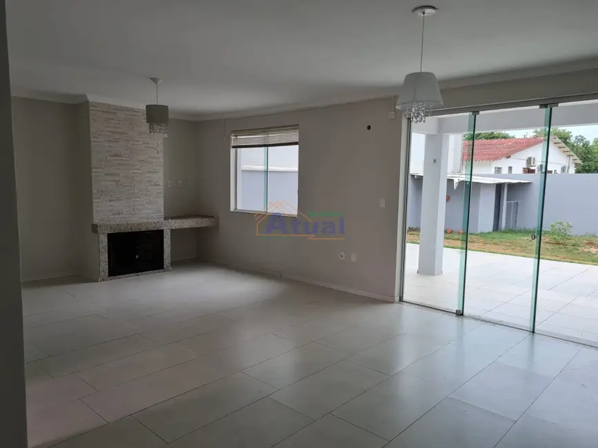 Foto 3 de Casa com 3 quartos à venda, 300m2 em Jardim Residencial Sabo, Santo Angelo - RS