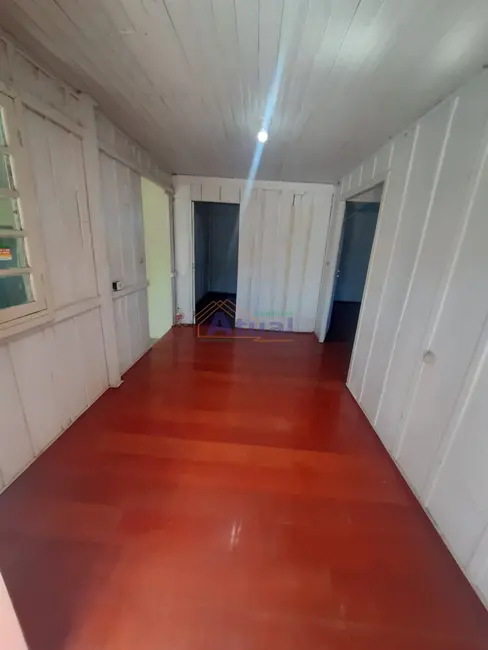 Casa com 3 quartos para alugar em Vera Cruz, Santo Angelo - RS - imagem 7 Foto 7 de Casa com 3 quartos para alugar em Vera Cruz, Santo Angelo - RS