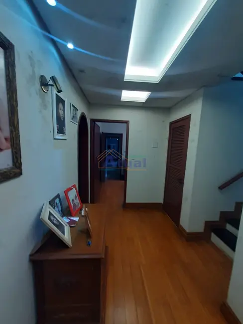 Casa com 3 quartos à venda, 350m2 em Dido, Santo Angelo - RS - imagem 8 Foto 8 de Casa com 3 quartos à venda, 350m2 em Dido, Santo Angelo - RS