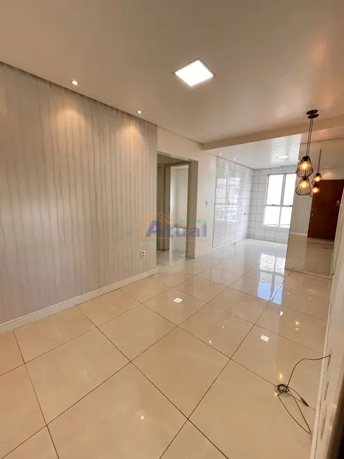 Foto 1 de Apartamento com 2 quartos à venda em Jardim das Palmeiras, Santo Angelo - RS