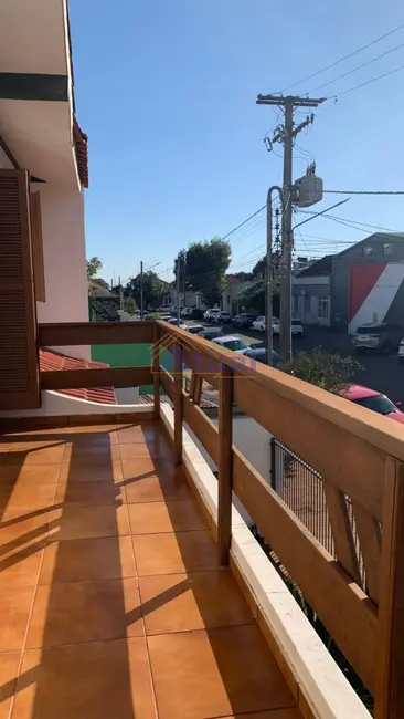 Foto 2 de Casa com 6 quartos à venda, 327m2 em Centro, Santo Angelo - RS