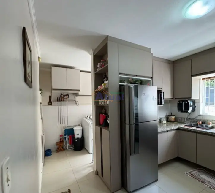 Apartamento com 2 quartos à venda, 80m2 em Centro, Santo Angelo - RS - imagem 8 Foto 8 de Apartamento com 2 quartos à venda, 80m2 em Centro, Santo Angelo - RS