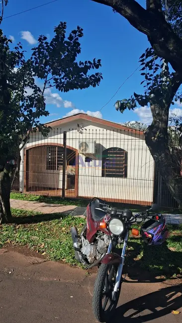 Foto 2 de Casa com 2 quartos à venda, 60m2 em Menges, Santo Angelo - RS