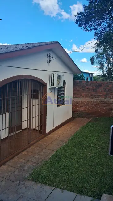 Foto 3 de Casa com 2 quartos à venda, 60m2 em Menges, Santo Angelo - RS