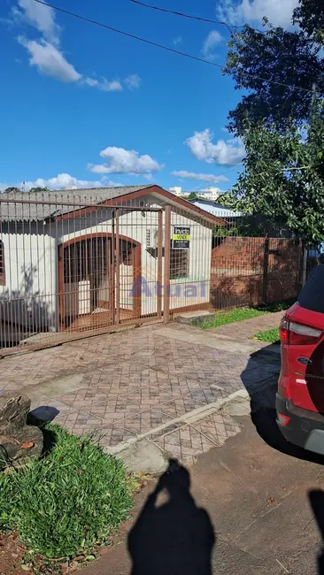 Foto 1 de Casa com 2 quartos à venda, 60m2 em Menges, Santo Angelo - RS