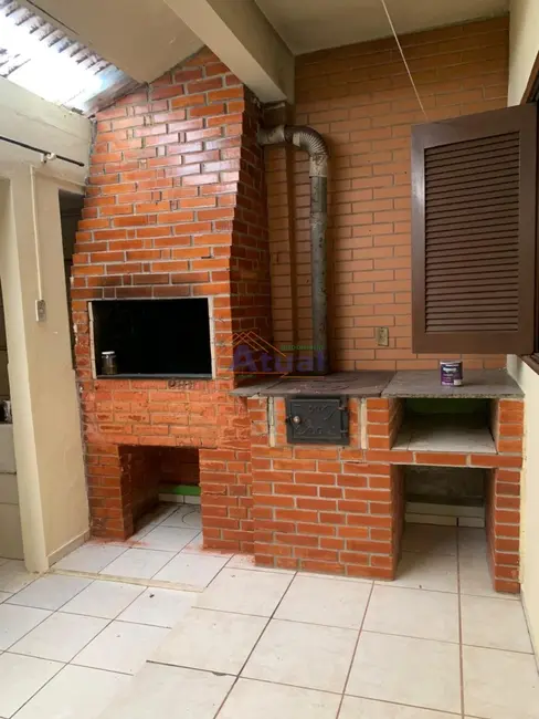 Foto 4 de Casa com 2 quartos para alugar em Menges, Santo Angelo - RS