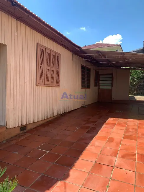 Foto 7 de Casa com 3 quartos para alugar em Centro, Santo Angelo - RS