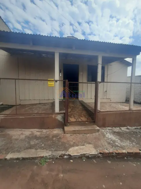 Foto 1 de Casa com 2 quartos para alugar em Rogowski, Santo Angelo - RS