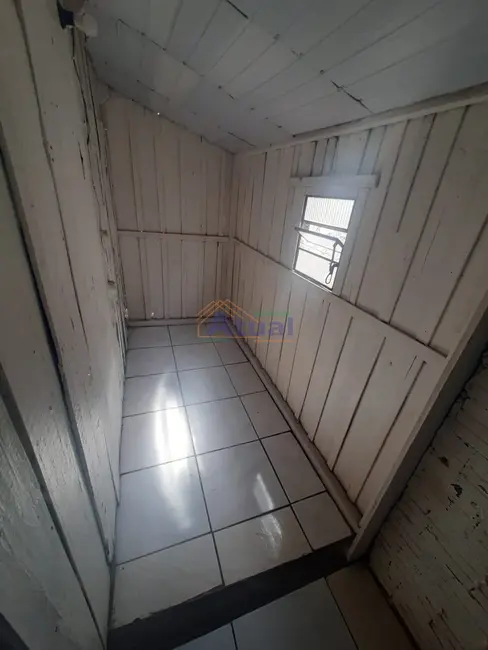 Foto 9 de Casa com 2 quartos para alugar em Rogowski, Santo Angelo - RS