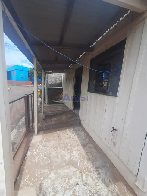 Foto 2 de Casa com 2 quartos para alugar em Rogowski, Santo Angelo - RS