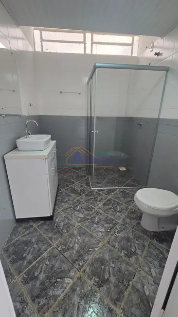 Casa com 3 quartos para alugar em Centro, Santo Angelo - RS - imagem 6 Foto 6 de Casa com 3 quartos para alugar em Centro, Santo Angelo - RS