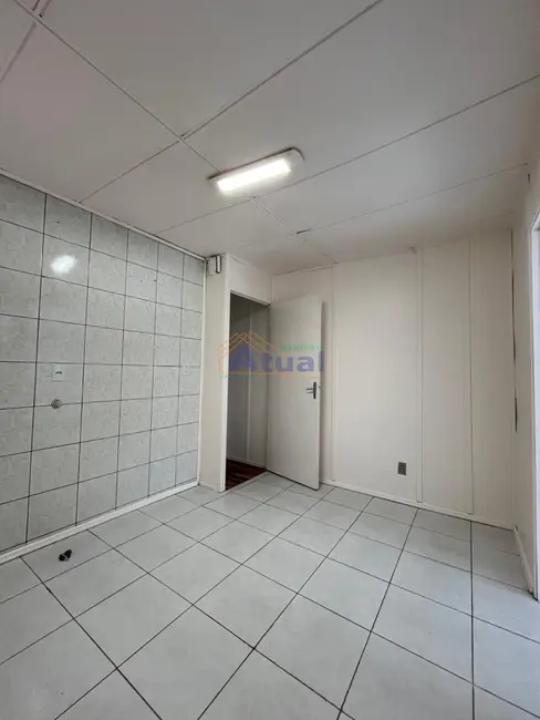 Casa com 4 quartos à venda e para alugar, 220m2 em Aliança, Santo Angelo - RS - imagem 9 Foto 9 de Casa com 4 quartos à venda e para alugar, 220m2 em Aliança, Santo Angelo - RS