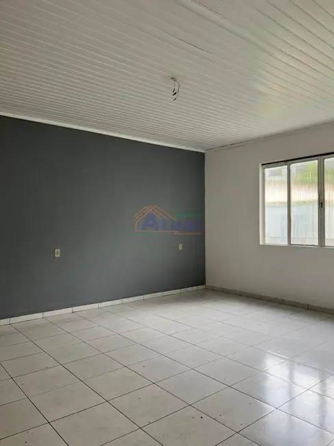 Casa com 4 quartos à venda e para alugar, 220m2 em Aliança, Santo Angelo - RS - imagem 6 Foto 6 de Casa com 4 quartos à venda e para alugar, 220m2 em Aliança, Santo Angelo - RS