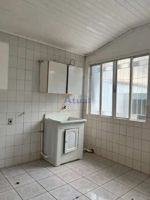 Casa com 4 quartos à venda e para alugar, 220m2 em Aliança, Santo Angelo - RS - imagem 8 Foto 8 de Casa com 4 quartos à venda e para alugar, 220m2 em Aliança, Santo Angelo - RS