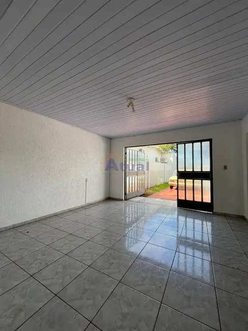 Casa com 4 quartos à venda e para alugar, 220m2 em Aliança, Santo Angelo - RS - imagem 4 Foto 4 de Casa com 4 quartos à venda e para alugar, 220m2 em Aliança, Santo Angelo - RS
