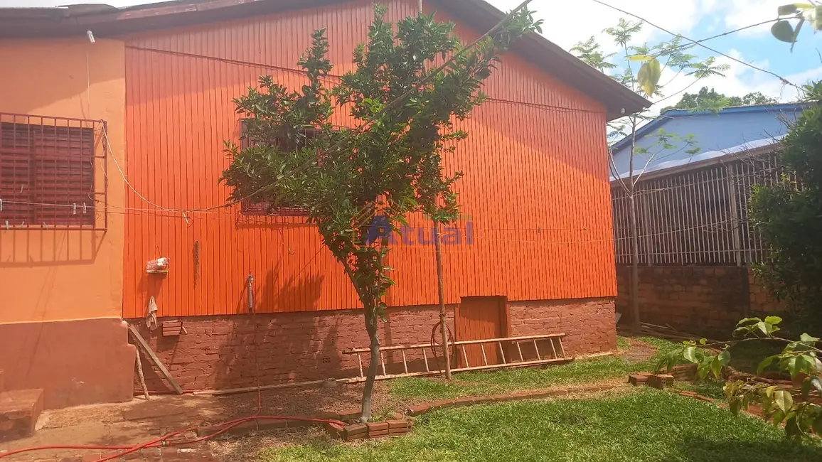 Casa com 4 quartos à venda, 140m2 em Dytz, Santo Angelo - RS - imagem 7 Foto 7 de Casa com 4 quartos à venda, 140m2 em Dytz, Santo Angelo - RS