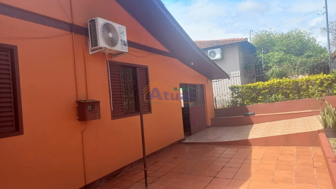 Casa com 4 quartos à venda, 140m2 em Dytz, Santo Angelo - RS - imagem 3 Foto 3 de Casa com 4 quartos à venda, 140m2 em Dytz, Santo Angelo - RS