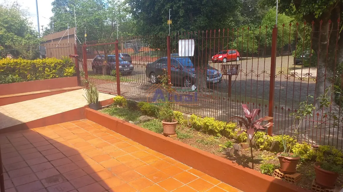Casa com 4 quartos à venda, 140m2 em Dytz, Santo Angelo - RS - imagem 2 Foto 2 de Casa com 4 quartos à venda, 140m2 em Dytz, Santo Angelo - RS