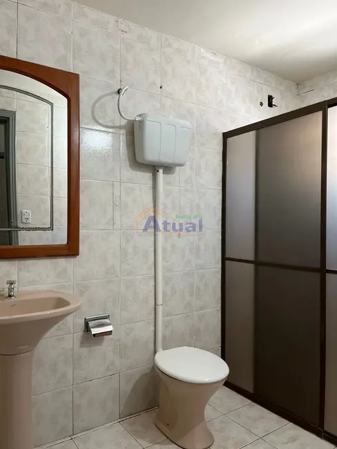 Foto 3 de Apartamento com 3 quartos para alugar em Centro, Santo Angelo - RS