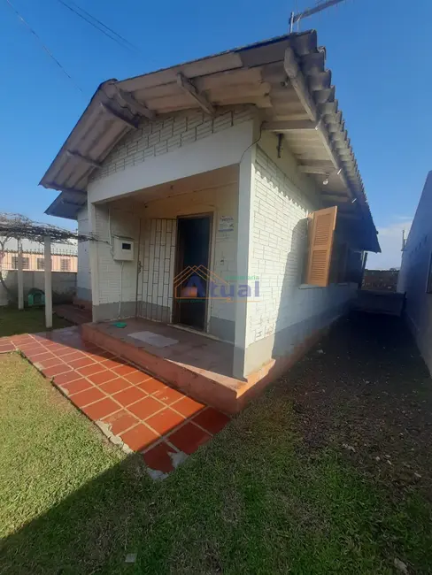 Foto 1 de Casa com 3 quartos à venda, 85m2 em Hortência, Santo Angelo - RS