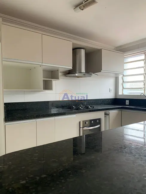 Foto 3 de Apartamento com 2 quartos para alugar em Santo Angelo - RS