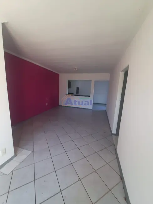 Foto 4 de Apartamento com 3 quartos para alugar em Centro, Santo Angelo - RS