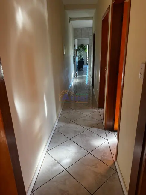 Foto 7 de Apartamento com 3 quartos para alugar em Rosenthal, Santo Angelo - RS