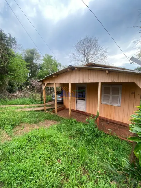 Foto 1 de Casa com 2 quartos à venda, 50m2 em Haller, Santo Angelo - RS